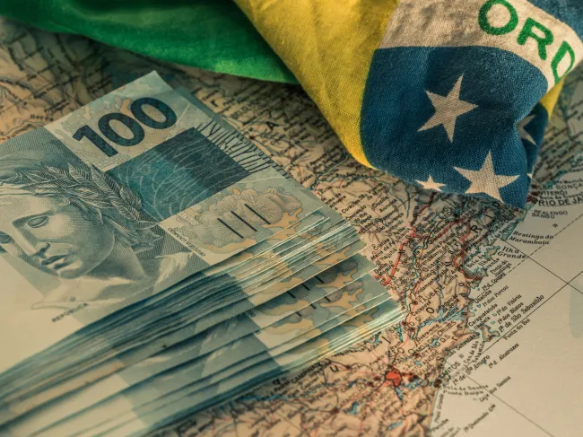 brazil flag and currency